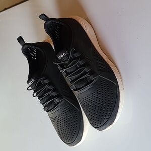 Crocs slip on walking shoe